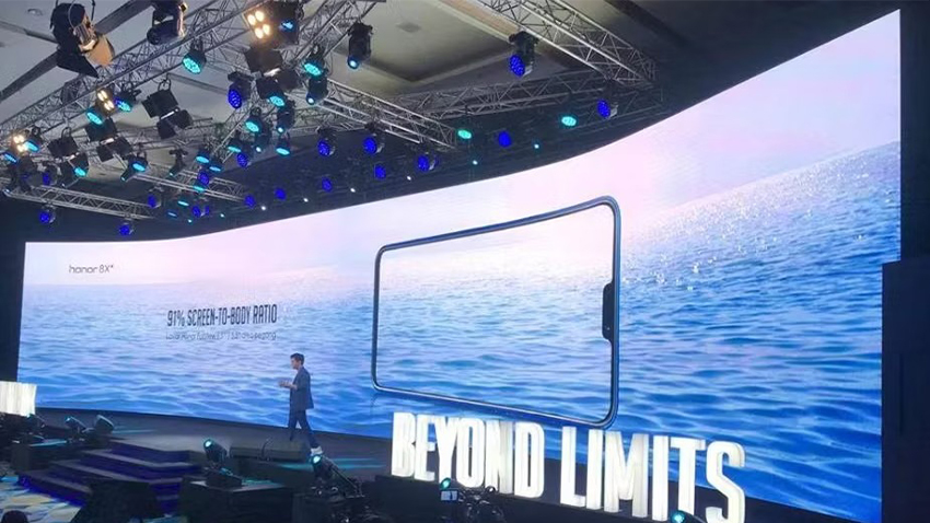 curved led wall