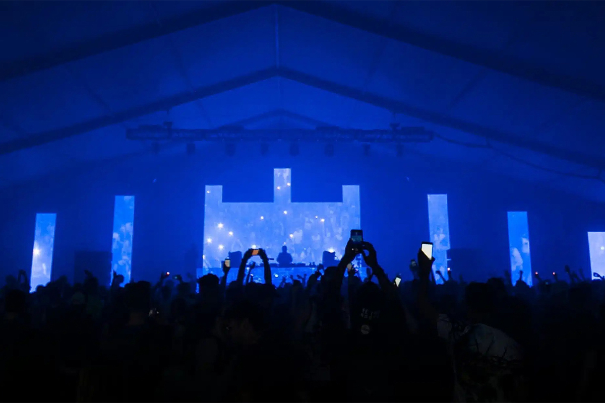 LED video wall dj booth from RTLED