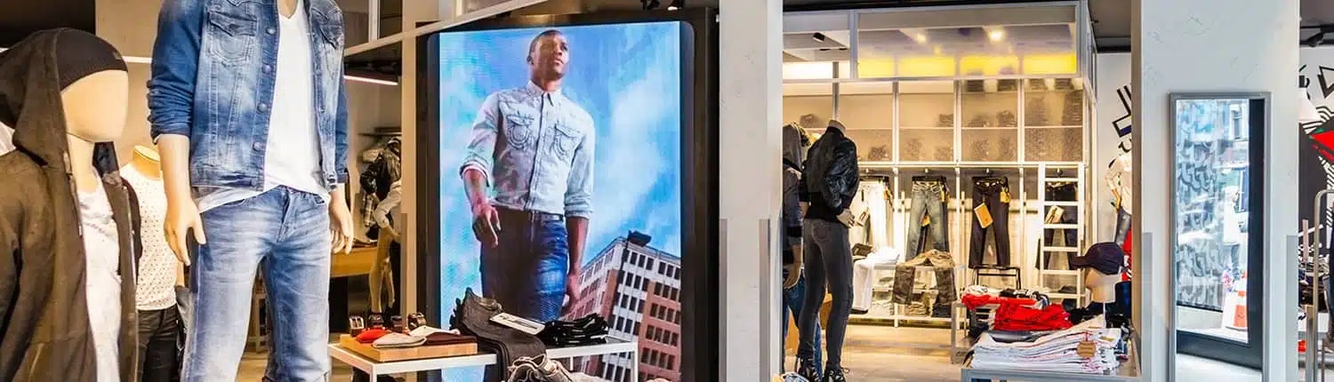 led screen retail