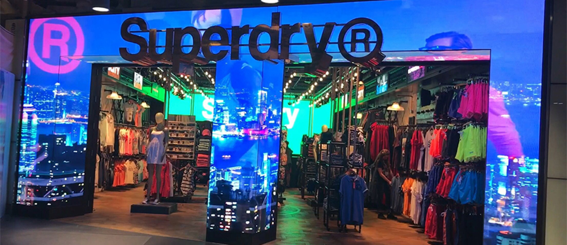 retail digital signage